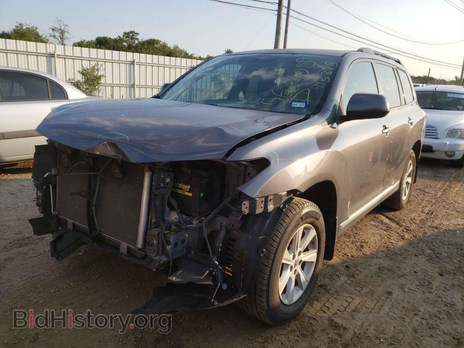 2013 TOYOTA HIGHLANDER - VIN: 5TDZK3EH8DS113375 - Фото 2