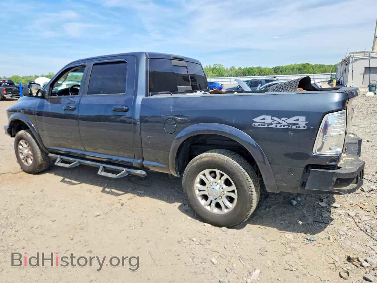2018 RAM 2500 - VIN: 3C6UR5FJ3JG170989 - Photo 2