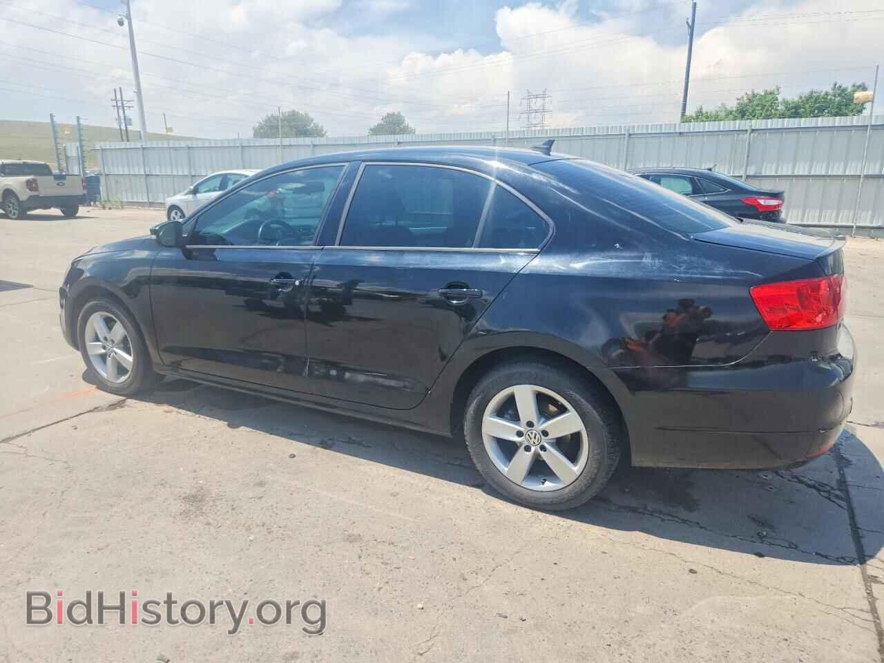 2012 VOLKSWAGEN JETTA - VIN: 3VWLL7AJ9CM423355 - Photo 2