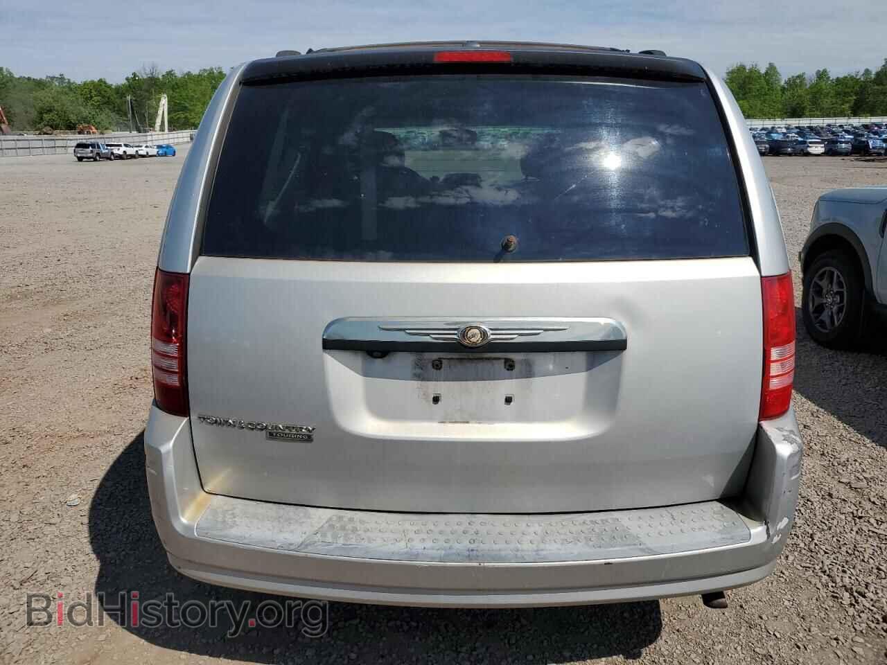 2008 CHRYSLER MINIVAN - VIN: 2A8HR54P88R828885 - Фото 6