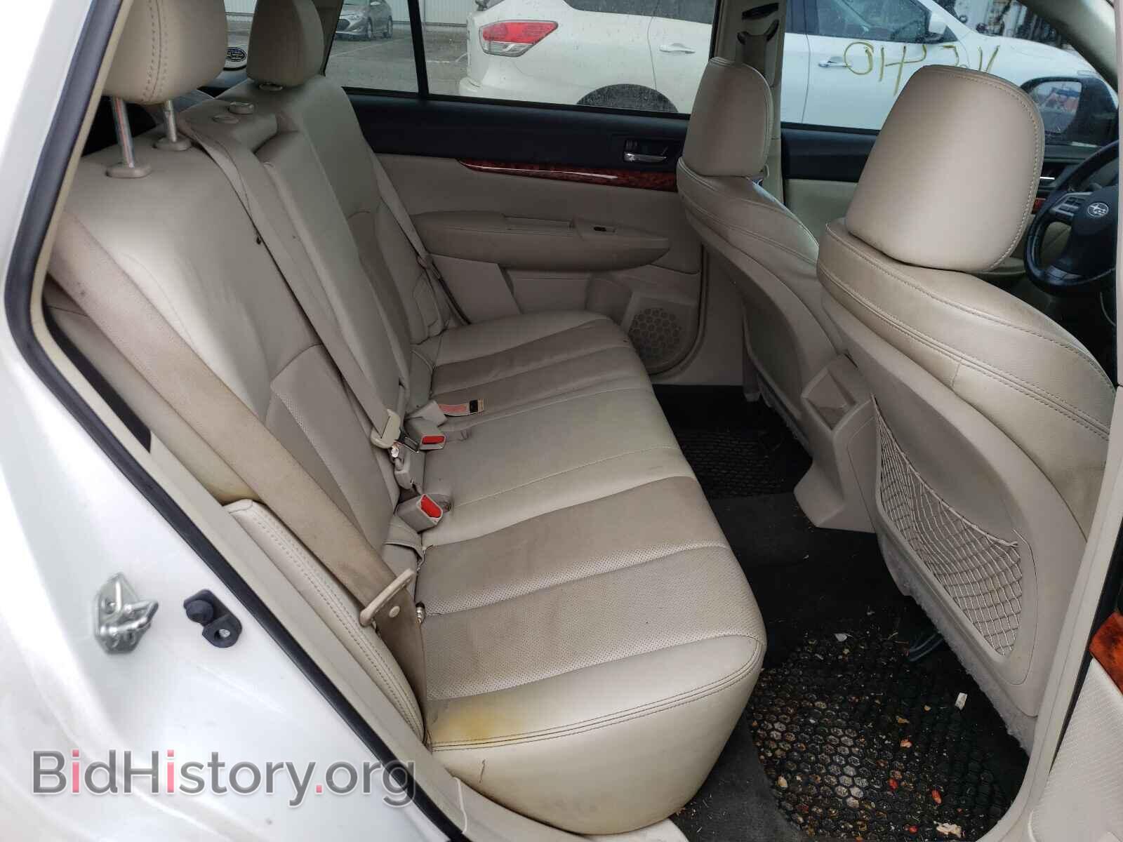 2012 SUBARU OUTBACK - VIN: 4S4BRBLCXC3202830 - Photo 6