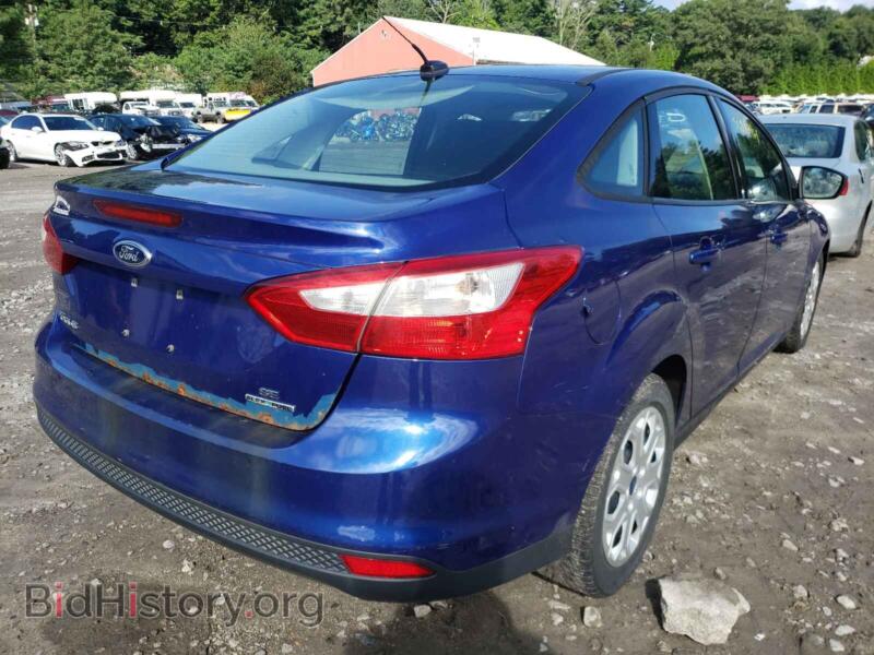 2012 Ford FOCUS (VIN 1FAHP3F27CL470110) — фото 4 из 10