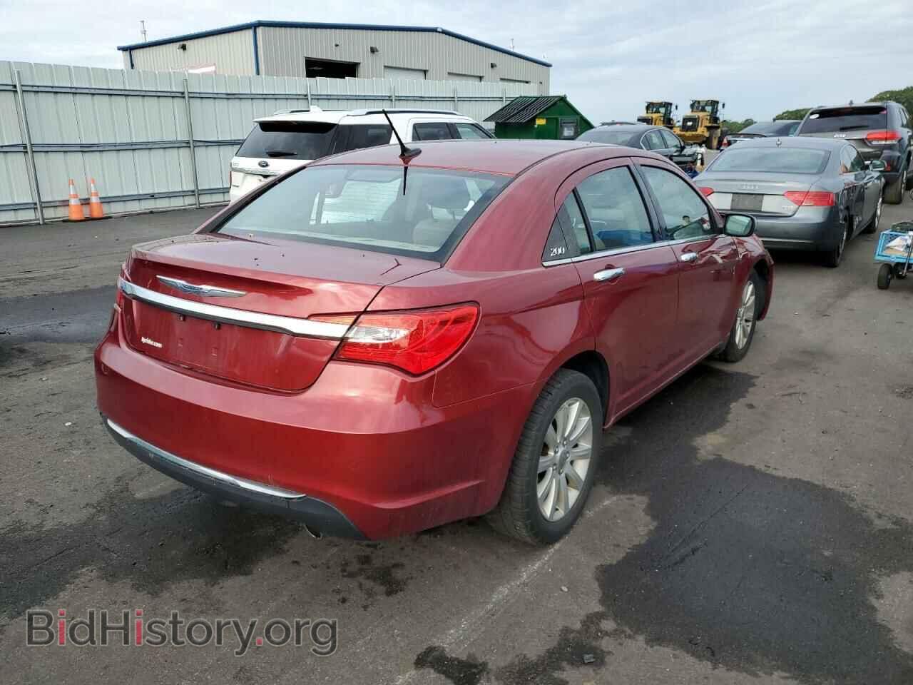 2013 CHRYSLER 200 - VIN: 1C3CCBCG2DN501302 - Фото 4