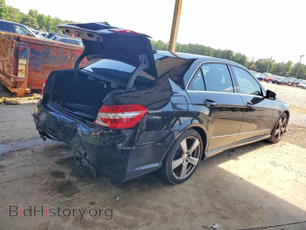 2011 MERCEDES-BENZ E-CLASS - VIN: WDDHF8HBXBA421572 - Photo 3