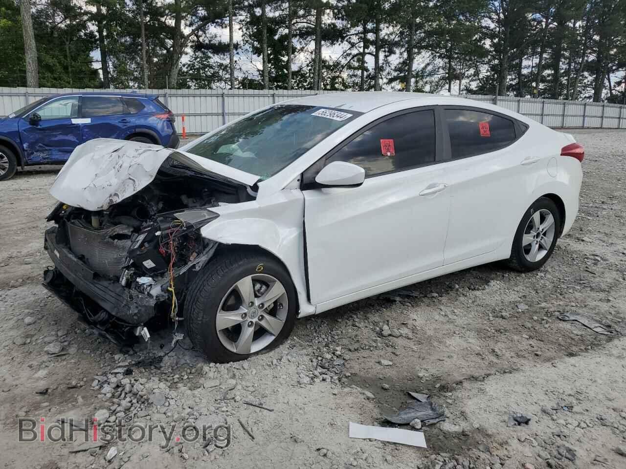 Фотография 5NPDH4AE3CH070188 - HYUNDAI ELANTRA 2012