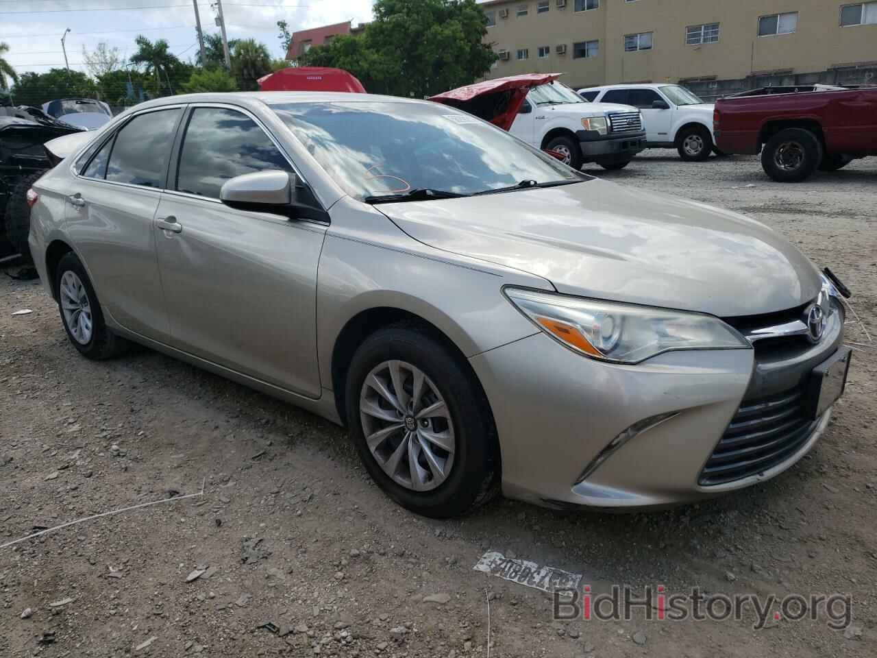 Photo 4T4BF1FK7FR512542 - TOYOTA CAMRY 2015