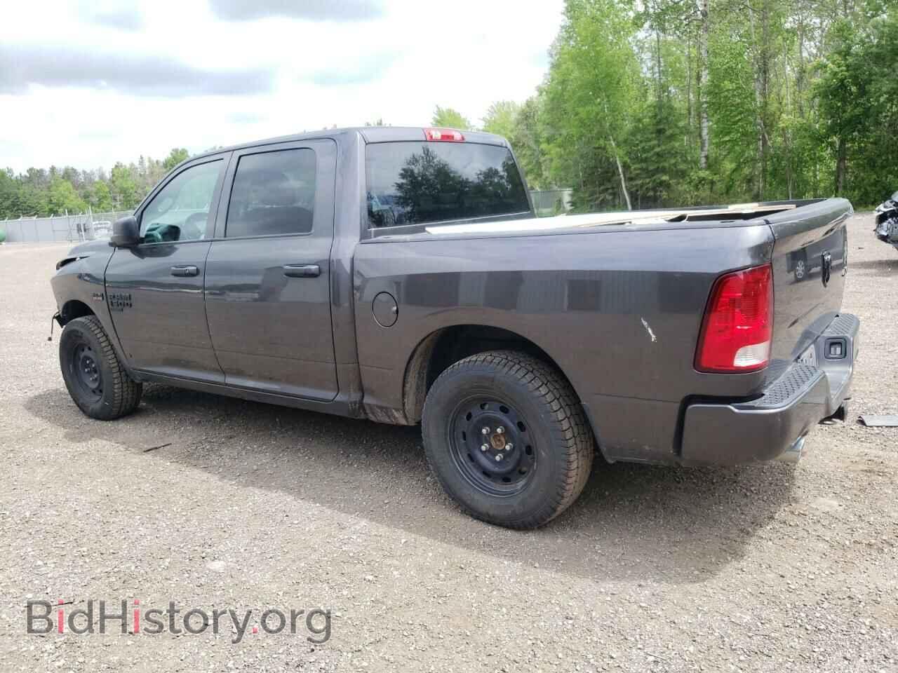 2019 RAM 1500 - VIN: 3C6RR7KT8KG730502 - Фото 2