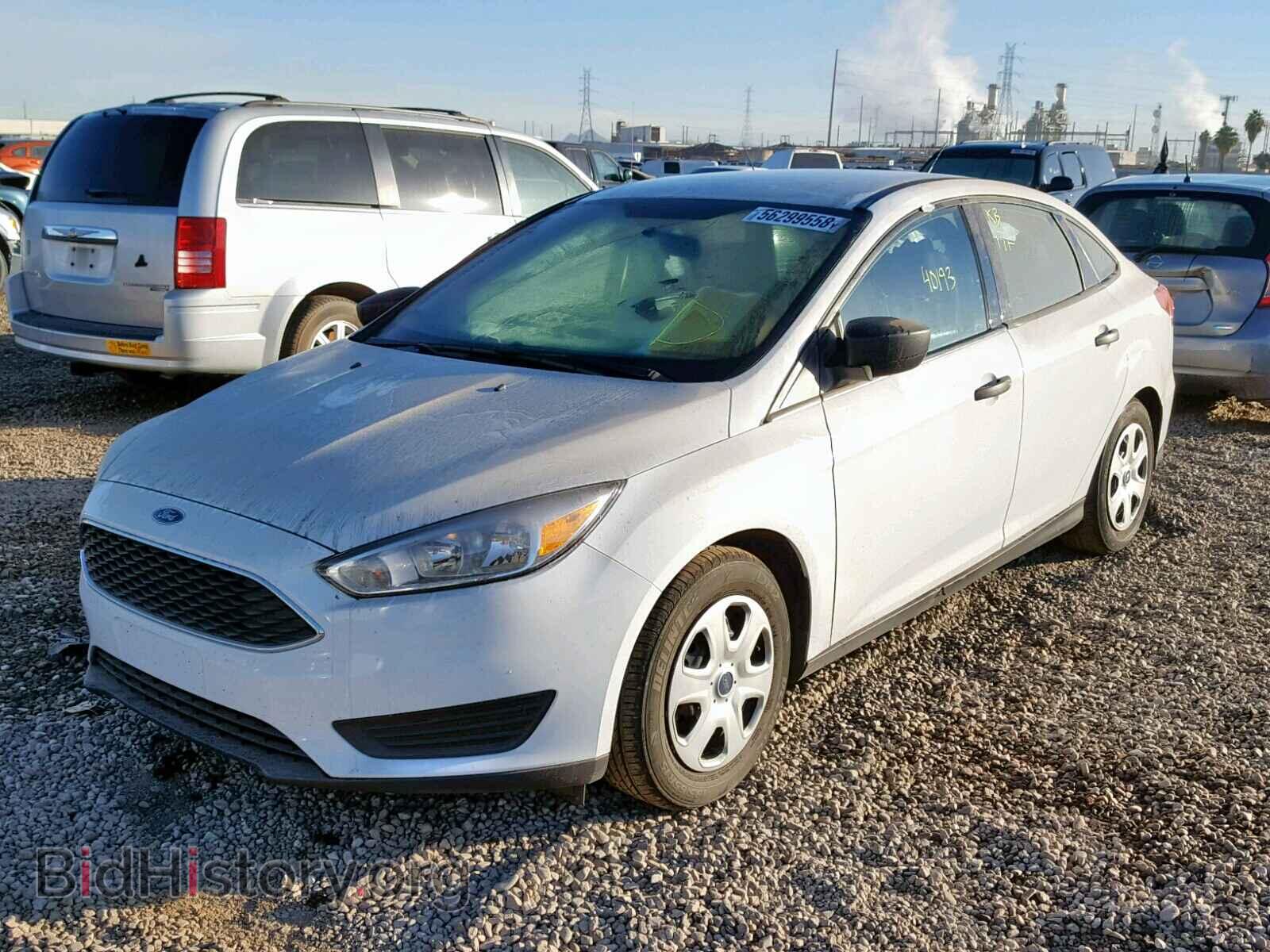 2017 FORD FOCUS - VIN: 1FADP3E27HL211284 - Photo 2