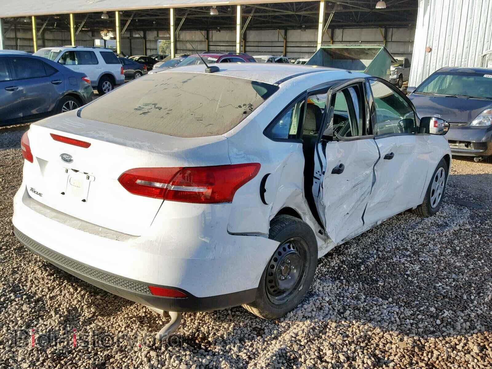 2017 FORD FOCUS - VIN: 1FADP3E27HL211284 - Photo 4