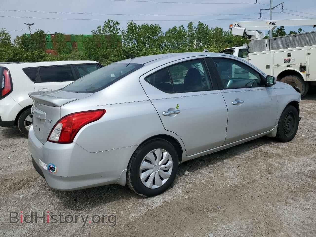2017 NISSAN VERSA - VIN: 3N1CN7AP3HL866005 - Фото 3