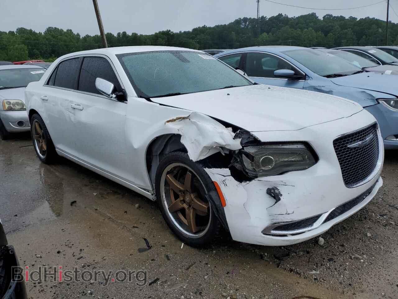 2016 CHRYSLER 300 - VIN: 2C3CCAAG2GH334515 - Фото 4