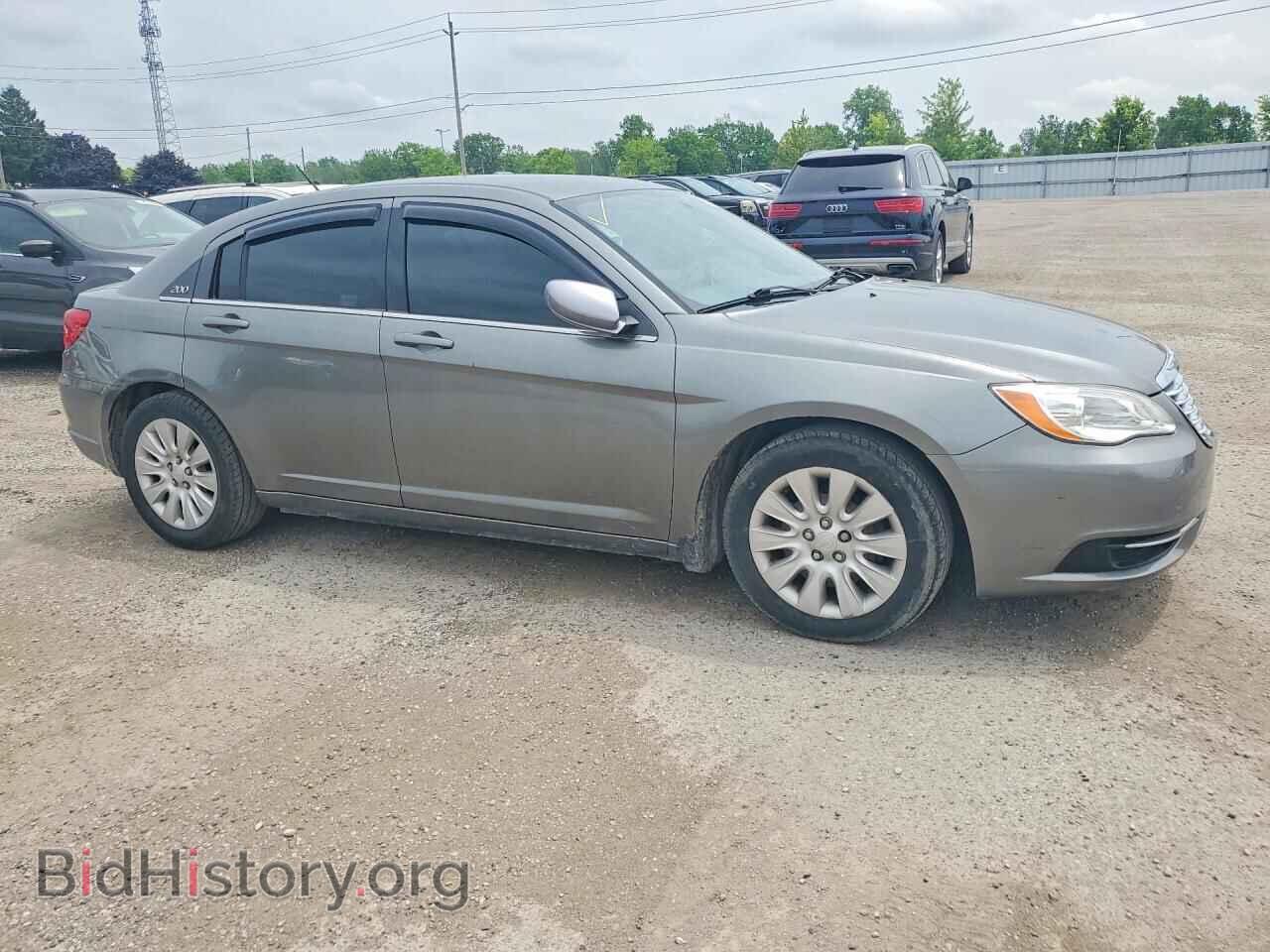 2013 CHRYSLER 200 - VIN: 1C3CCBAB5DN634322 - Фото 4
