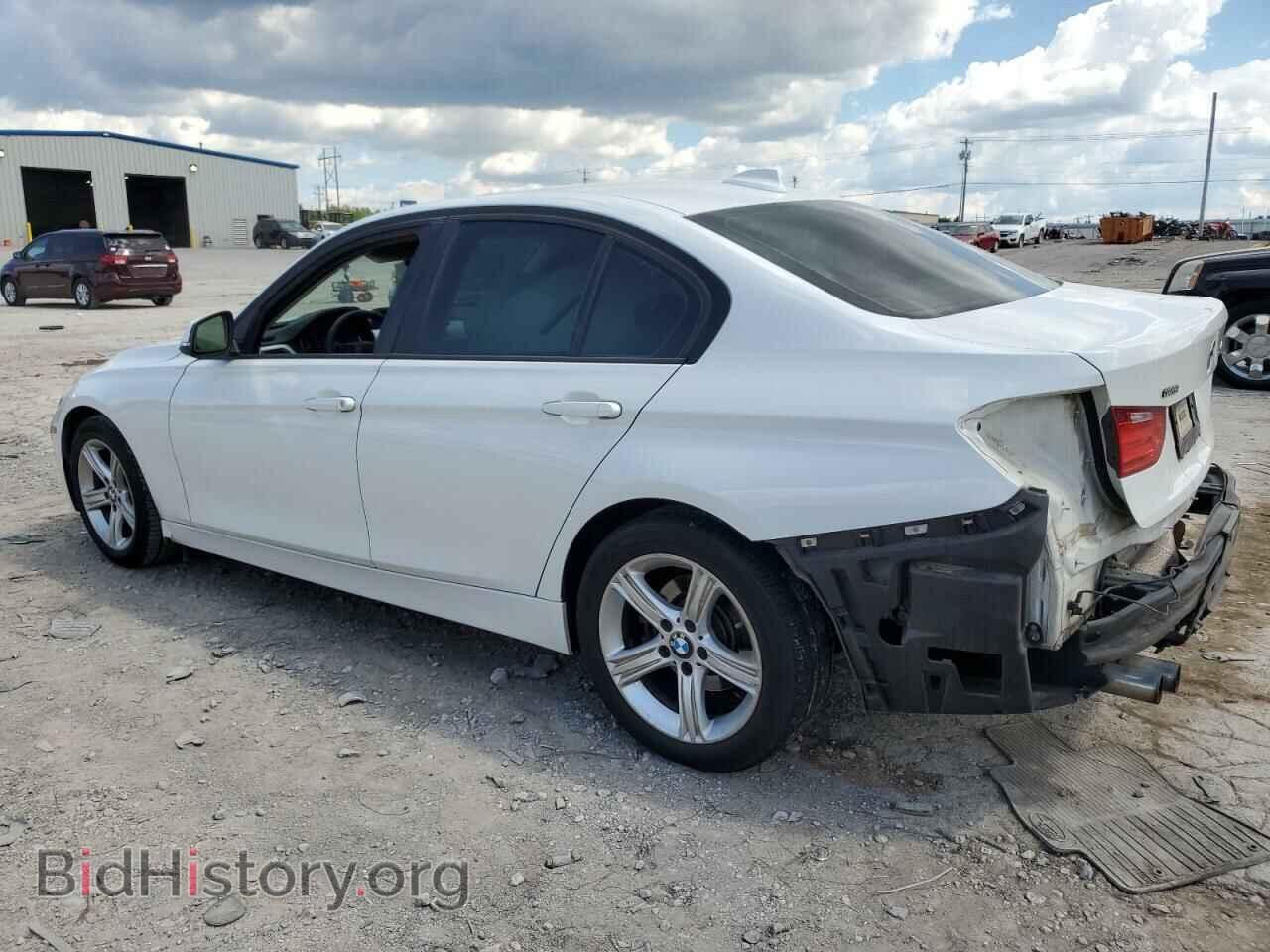 2013 BMW 3 SERIES - VIN: WBA3A5C5XDF359399 - Фото 2