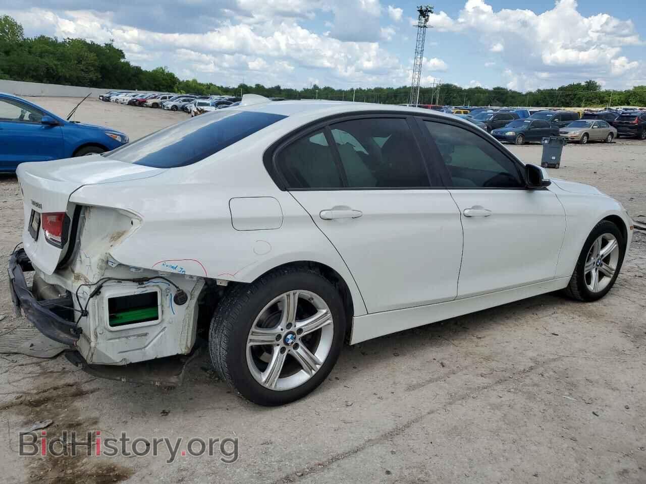 2013 BMW 3 SERIES - VIN: WBA3A5C5XDF359399 - Фото 3