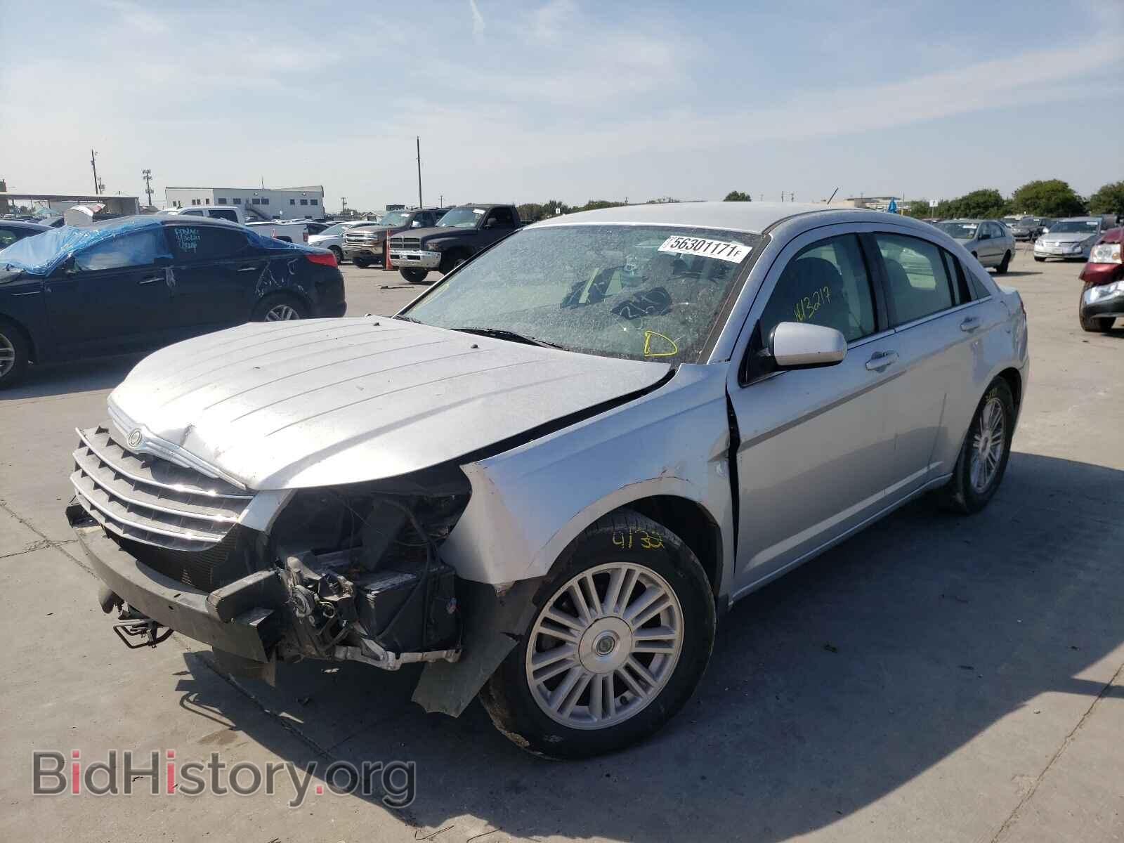 2009 CHRYSLER SEBRING - VIN: 1C3LC56B29N557846 - Фото 2