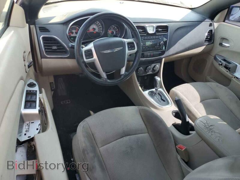 2012 Chrysler 200 (VIN 1C3BCBEB8CN120856) — photo 8 of 12