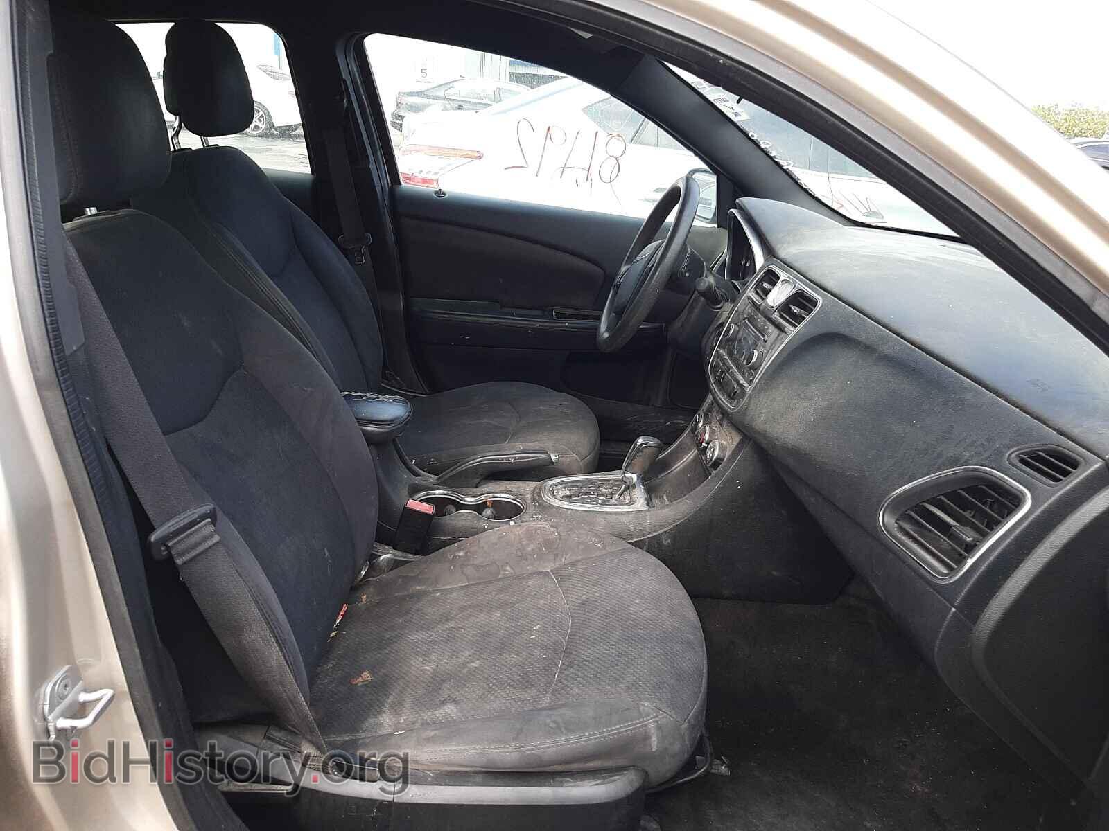 2013 CHRYSLER 200 - VIN: 1C3CCBAB3DN647067 - Photo 5