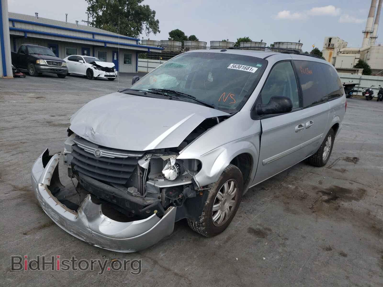 2006 CHRYSLER MINIVAN - VIN: 2A4GP54L56R823172 - Фото 2