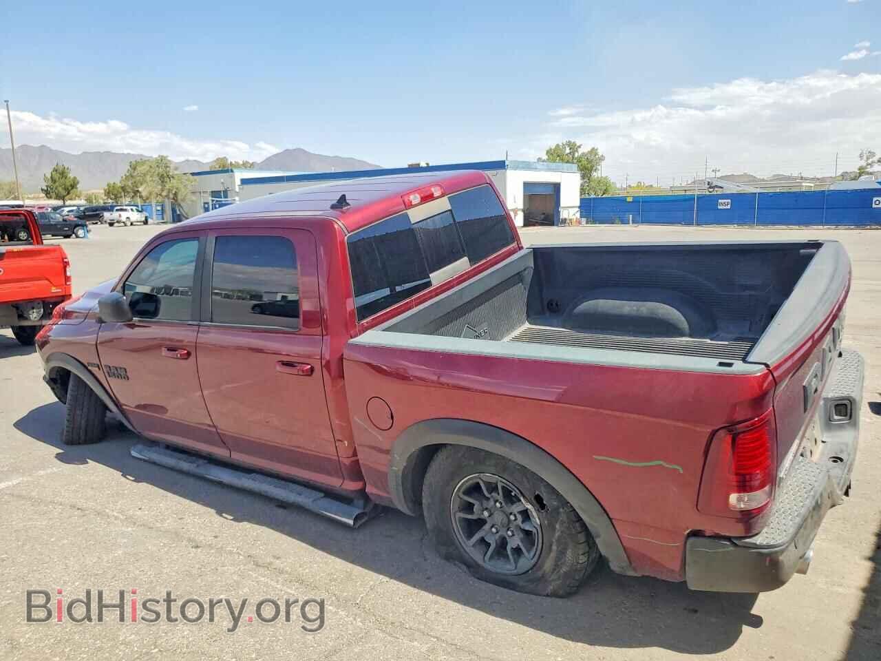 2018 RAM 1500 - VIN: 1C6RR7YT2JS197299 - Фото 2