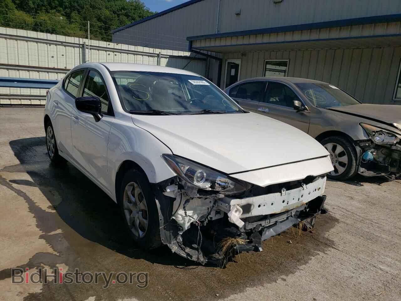 Фотография JM1BM1T75F1263342 - MAZDA 3 2015