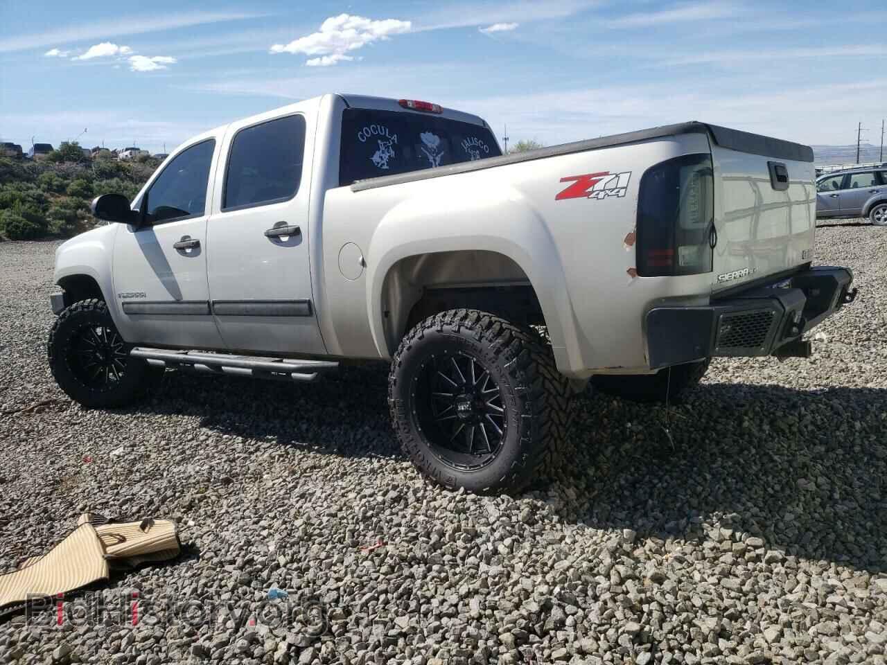 2007 GMC SIERRA - VIN: 2GTEK13M771614191 - Фото 2