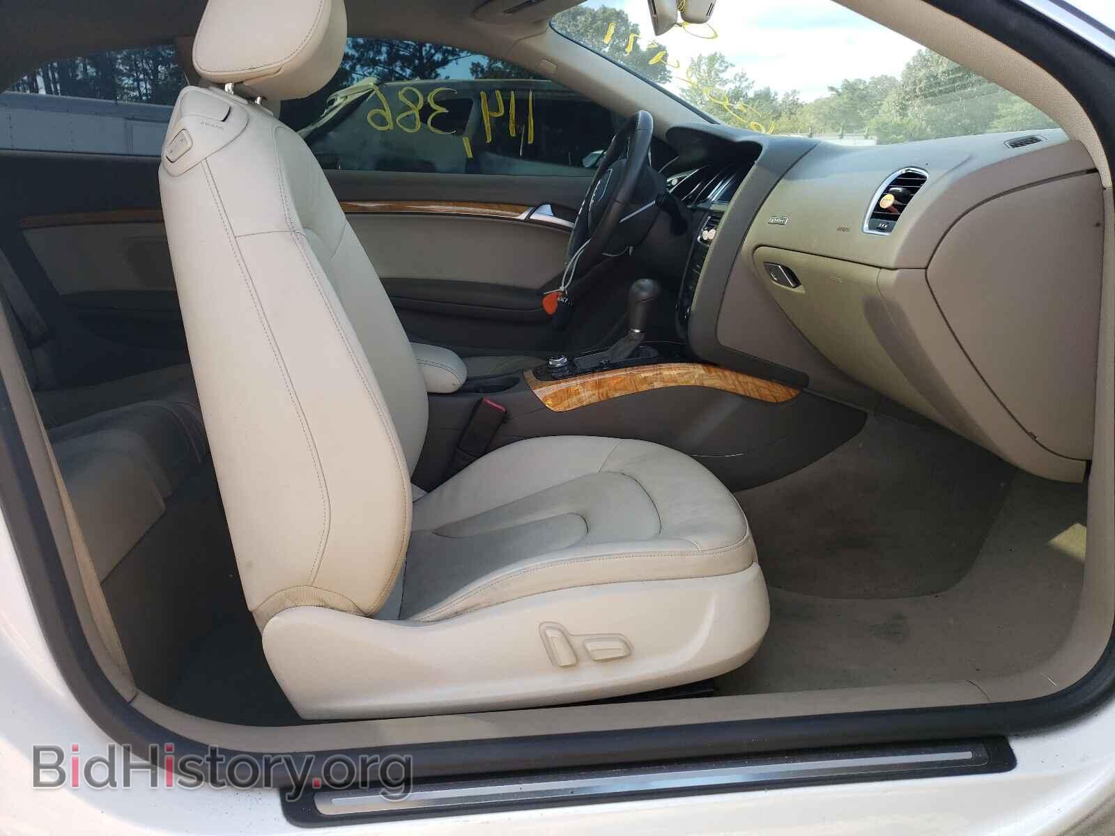 2010 AUDI A5 - VIN: WAULFAFR7AA075519 - Фото 5