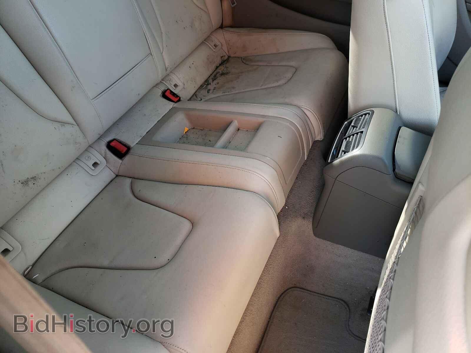 2010 AUDI A5 - VIN: WAULFAFR7AA075519 - Фото 6