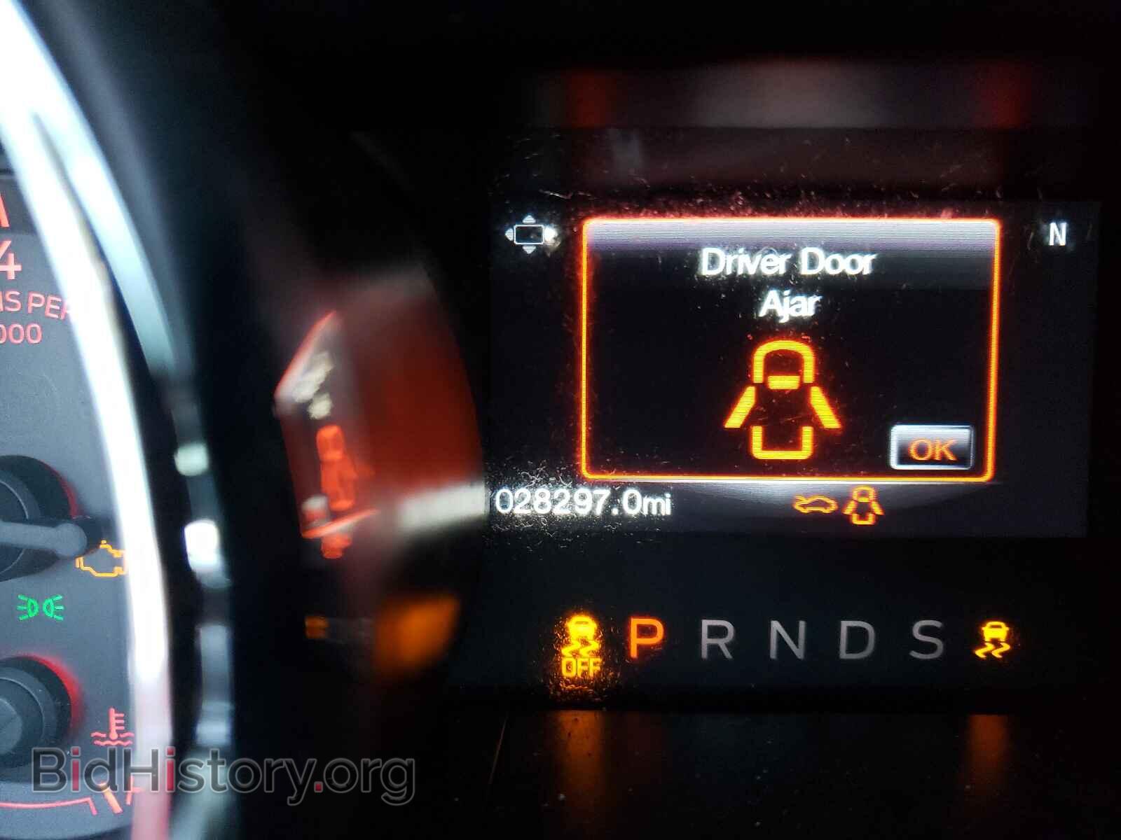 2016 FORD MUSTANG - VIN: 1FATP8FFXG5208263 - Фото 8