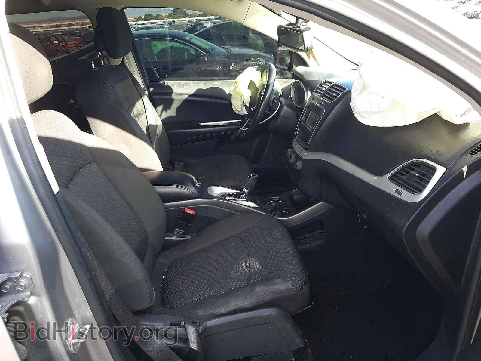 2017 DODGE JOURNEY - VIN: 3C4PDCBGXHT550206 - Фото 5