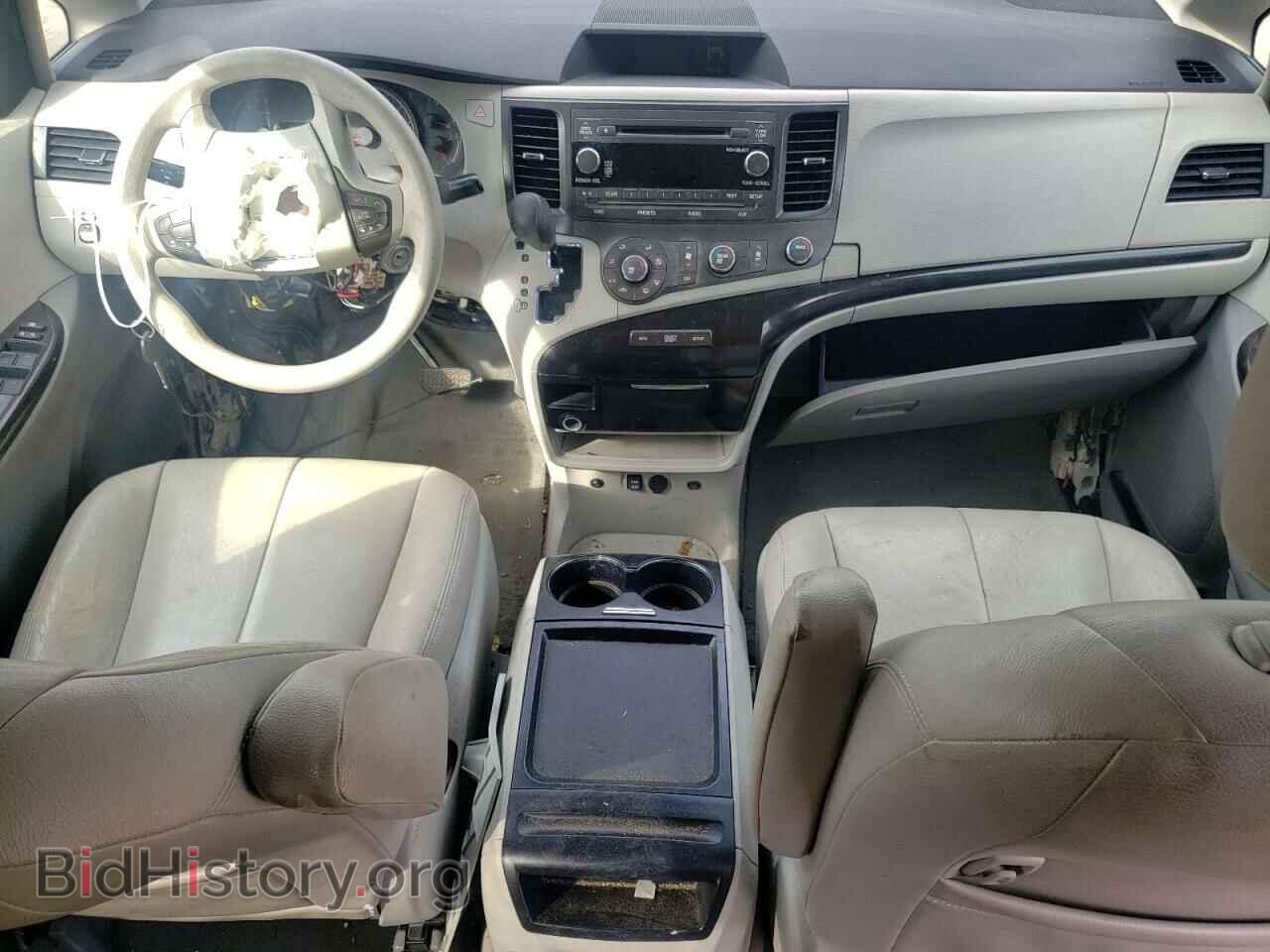 2011 TOYOTA All Models - VIN: 5TDKK3DC4BS097678 - Фото 8