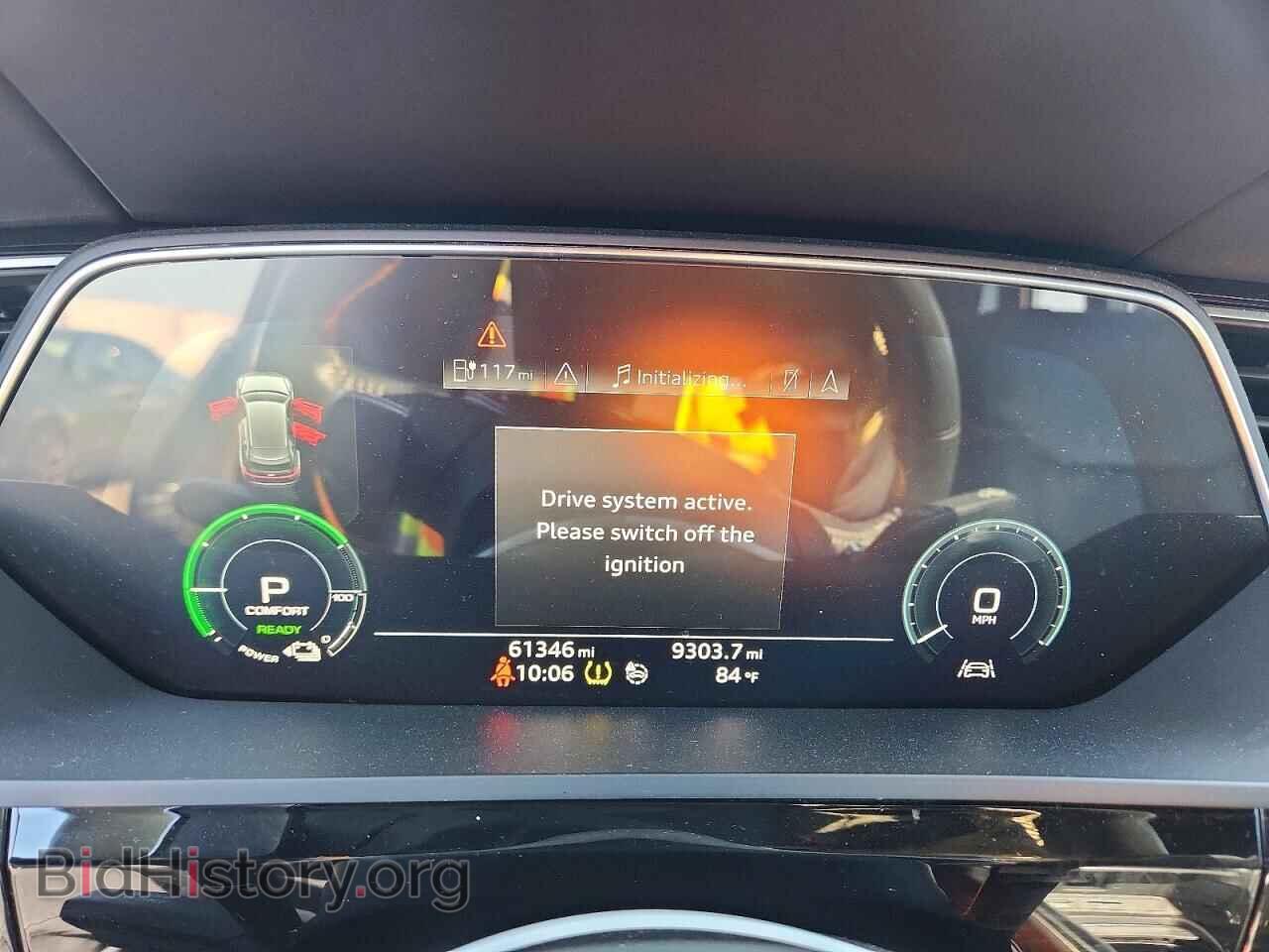 2019 AUDI E-TRON - VIN: WA1VAAGEXKB006688 - Photo 9
