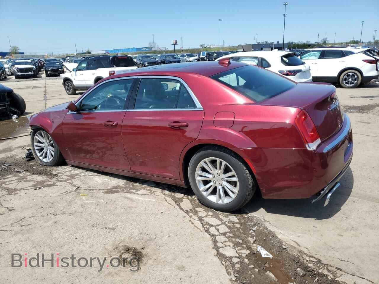 2016 CHRYSLER 300 - VIN: 2C3CCAAG5GH308054 - Фото 2