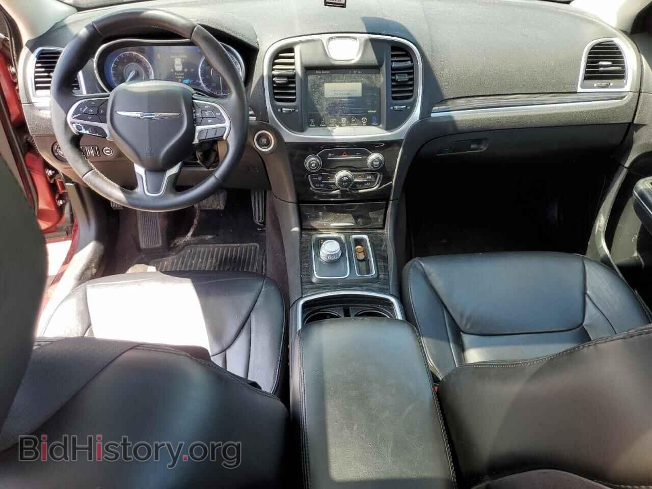 2016 CHRYSLER 300 - VIN: 2C3CCAAG5GH308054 - Фото 8