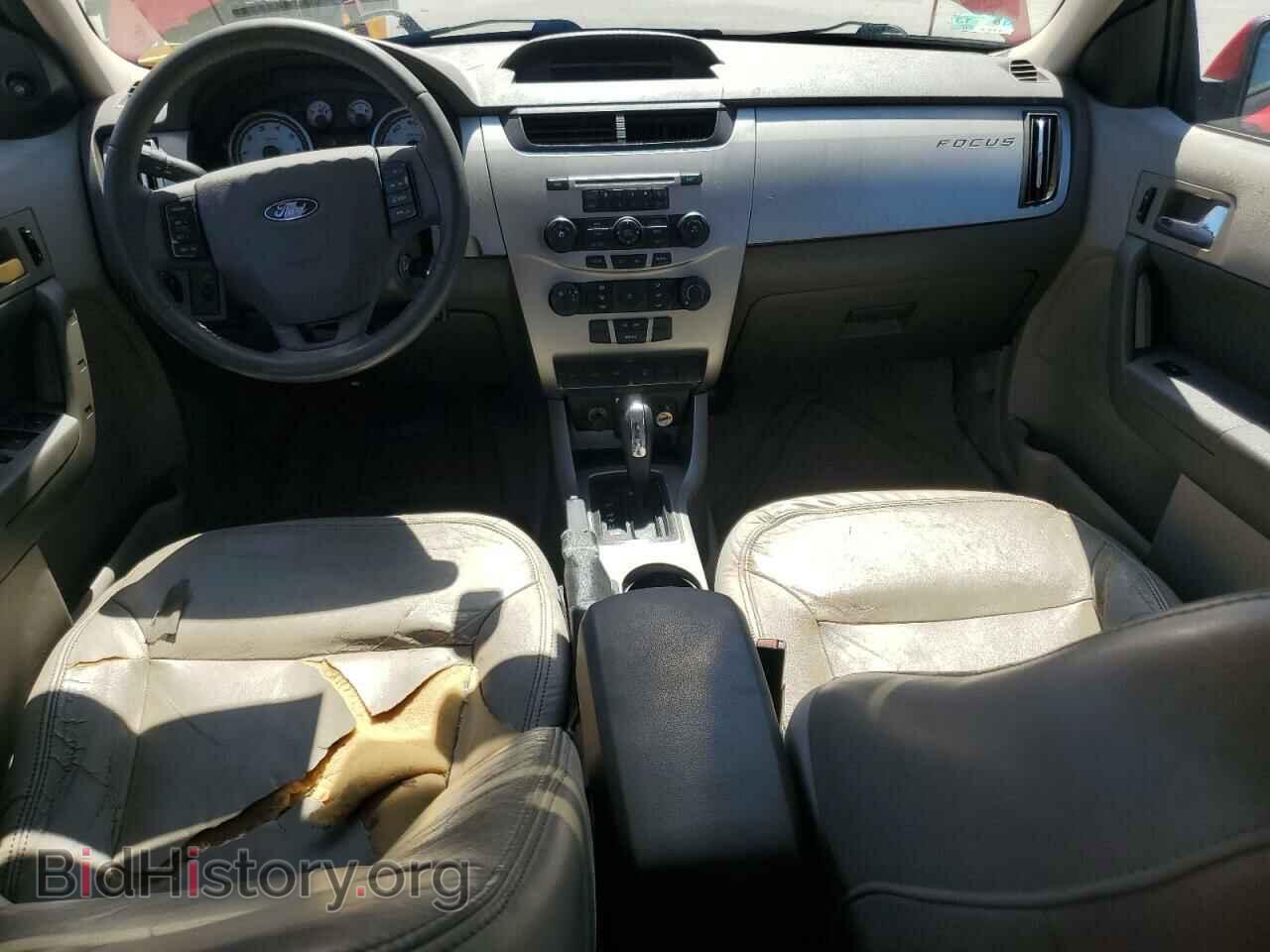 2008 FORD FOCUS - VIN: 1FAHP35N38W214872 - Фото 8