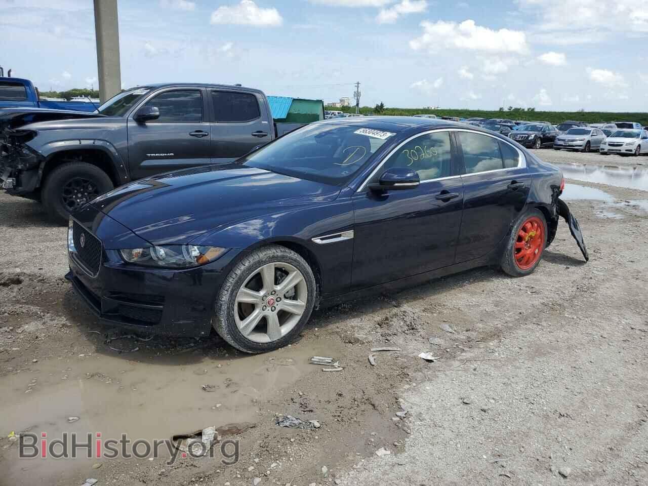 Фотография SAJAE4FX4JCP32277 - JAGUAR XE 2018
