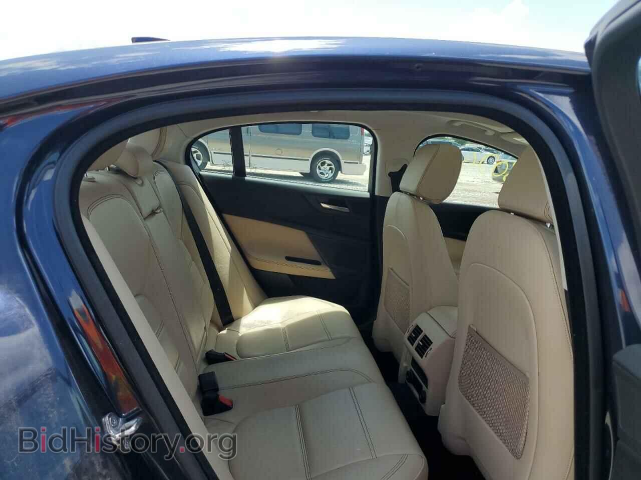 2018 JAGUAR XE - VIN: SAJAE4FX4JCP32277 - Фото 10