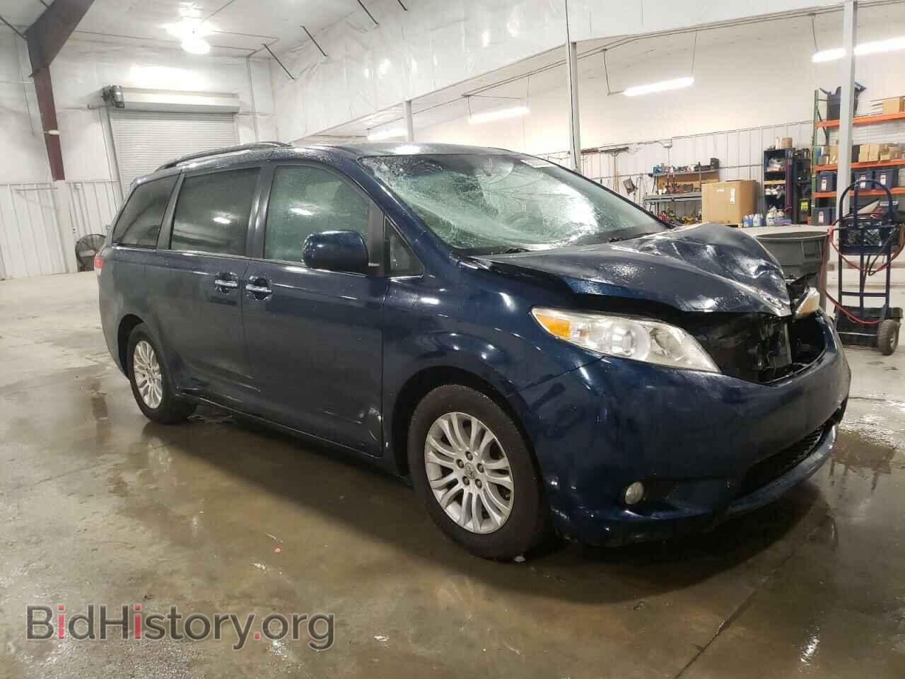 2011 TOYOTA All Models - VIN: 5TDYK3DC0BS173777 - Фото 4