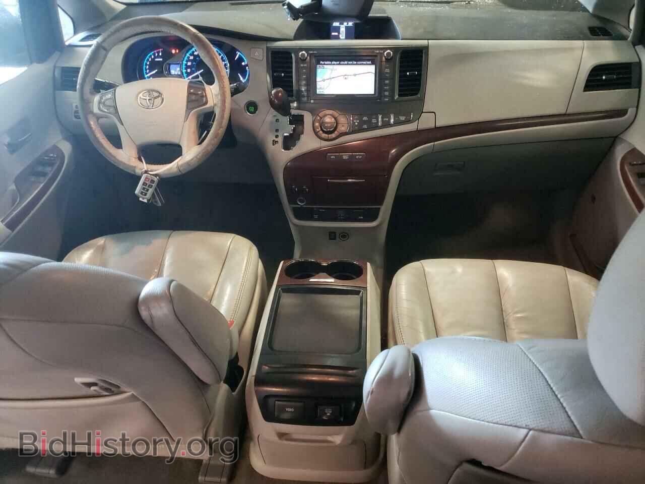 2011 TOYOTA All Models - VIN: 5TDYK3DC0BS173777 - Фото 8