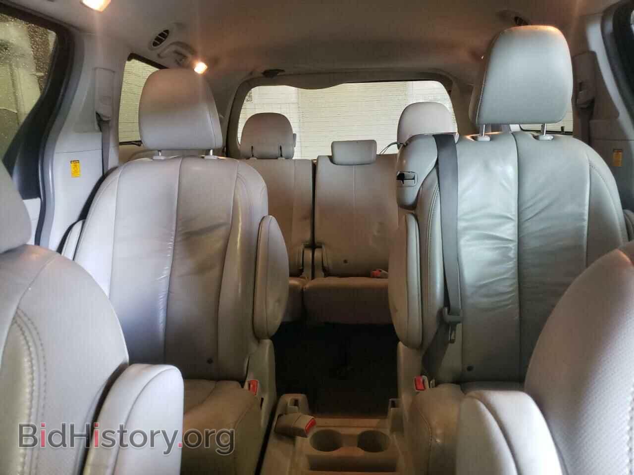 2011 TOYOTA All Models - VIN: 5TDYK3DC0BS173777 - Фото 10
