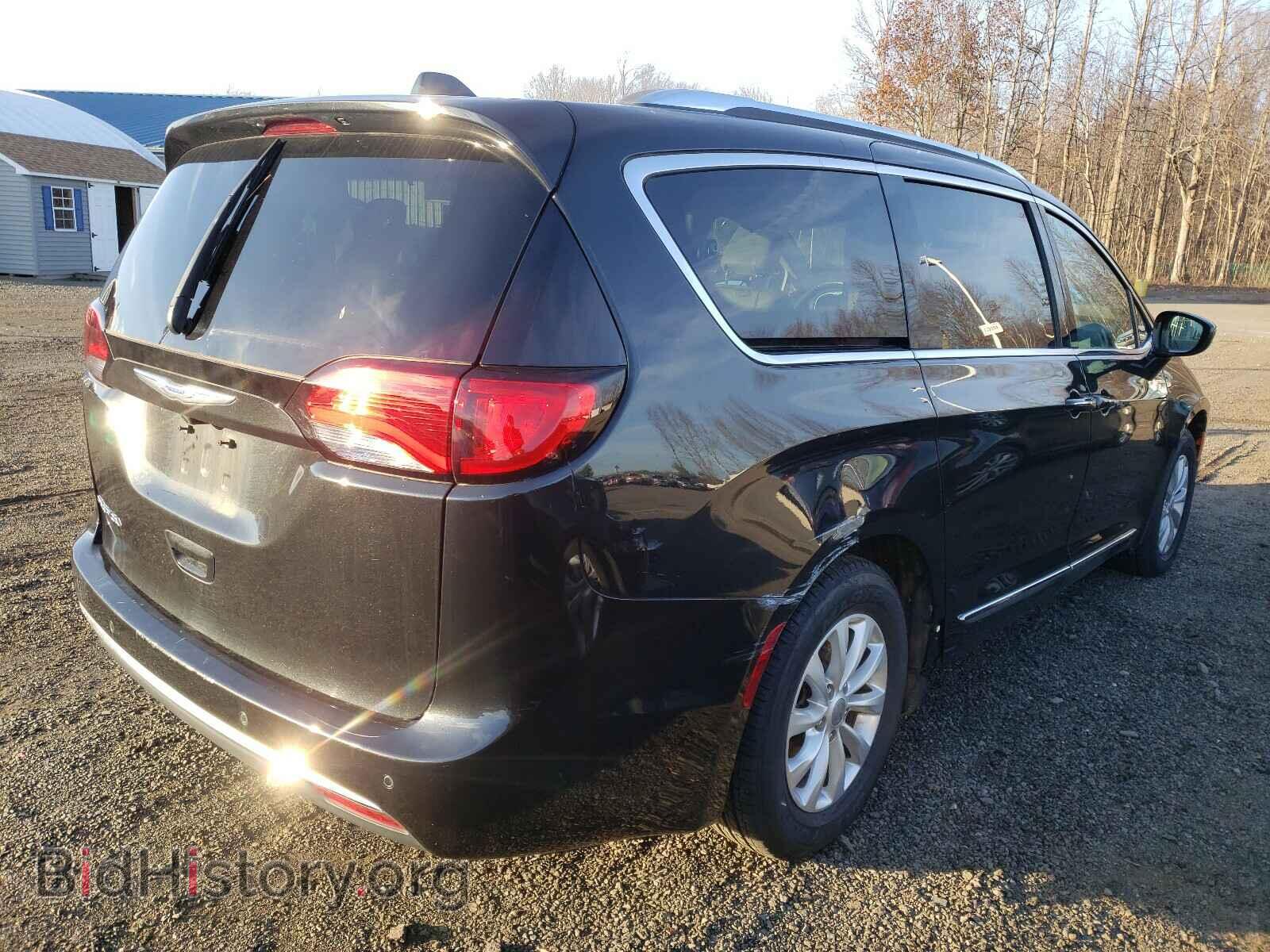 2018 CHRYSLER PACIFICA - VIN: 2C4RC1BG1JR141570 - Фото 4