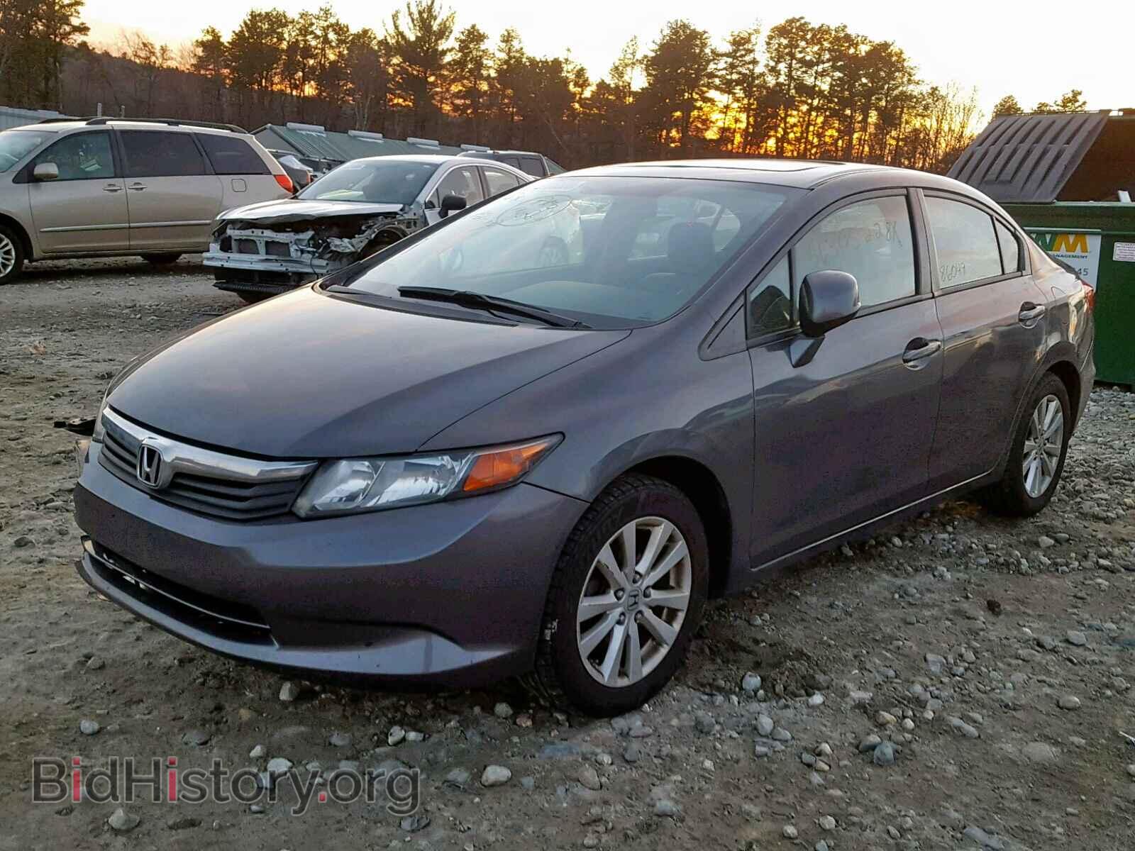 2012 HONDA CIVIC - VIN: 2HGFB2F82CH582875 - Фото 2