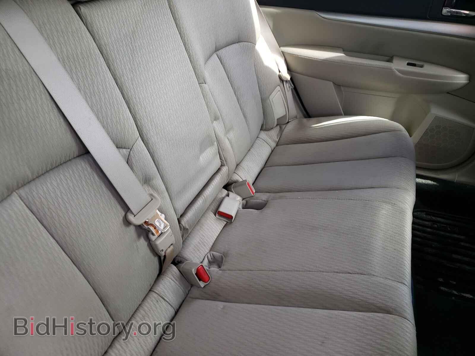2011 SUBARU OUTBACK - VIN: 4S4BRBCC9B3353754 - Photo 6