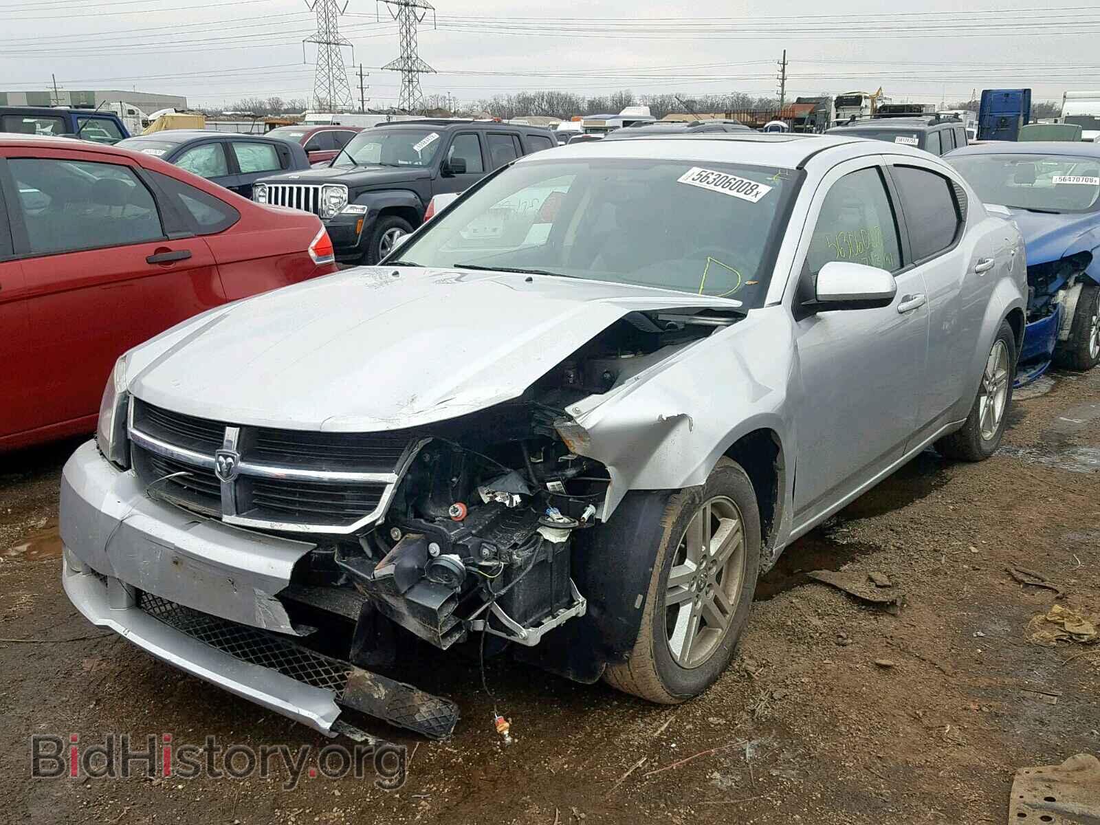 2010 DODGE AVENGER - VIN: 1B3CC5FB0AN142476 - Фото 2