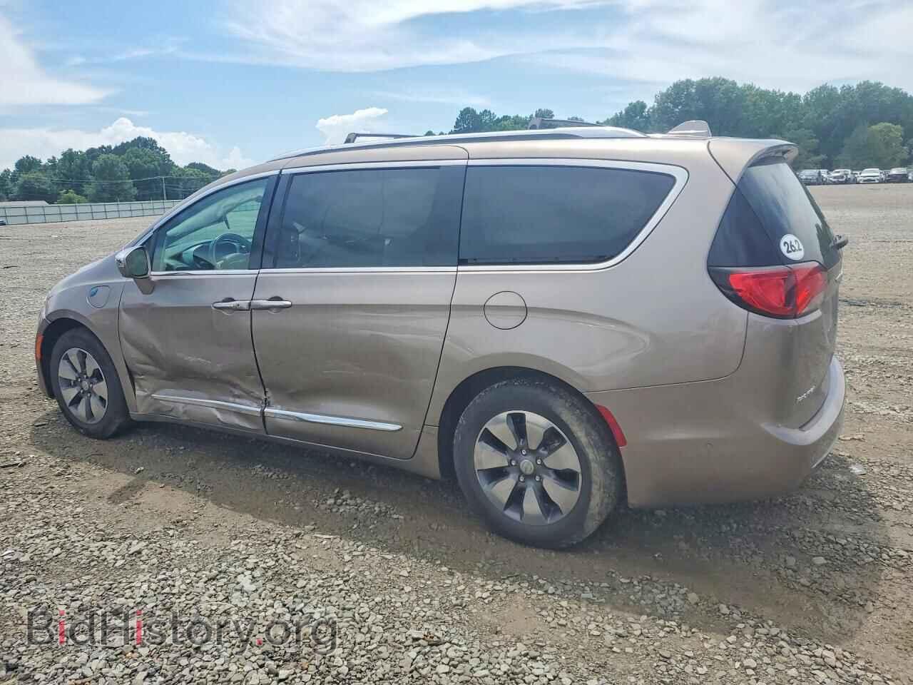 2018 CHRYSLER PACIFICA - VIN: 2C4RC1N78JR133445 - Фото 2