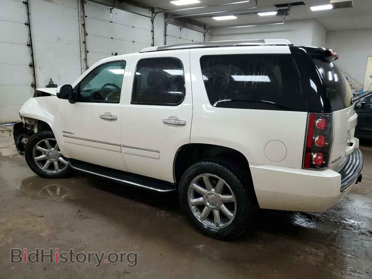 2013 GMC YUKON - VIN: 1GKS2EEF7DR309466 - Фото 2