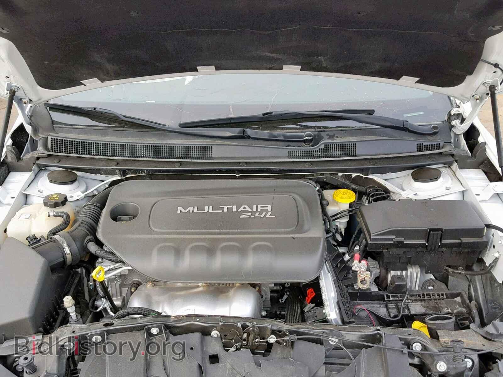 2015 CHRYSLER 200 - VIN: 1C3CCCAB9FN749109 - Photo 7