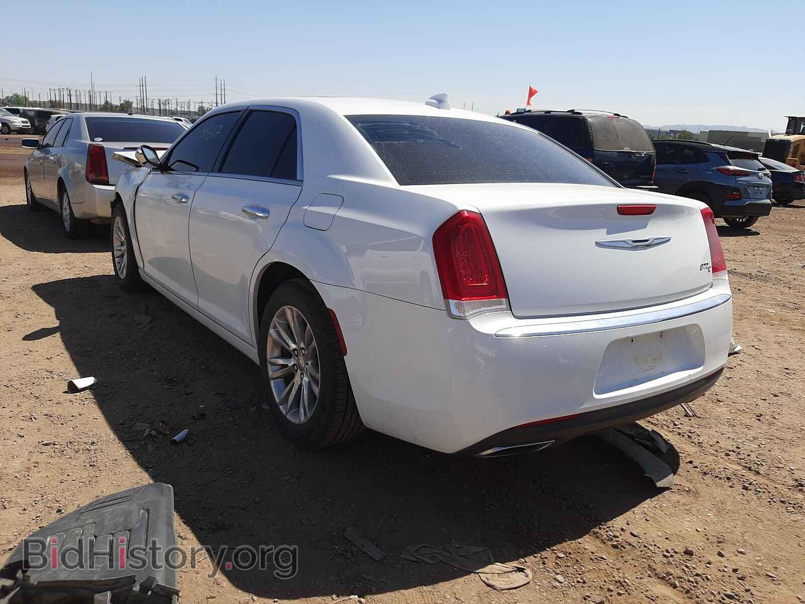 2017 CHRYSLER 300 - VIN: 2C3CCAEG5HH570846 - Фото 3