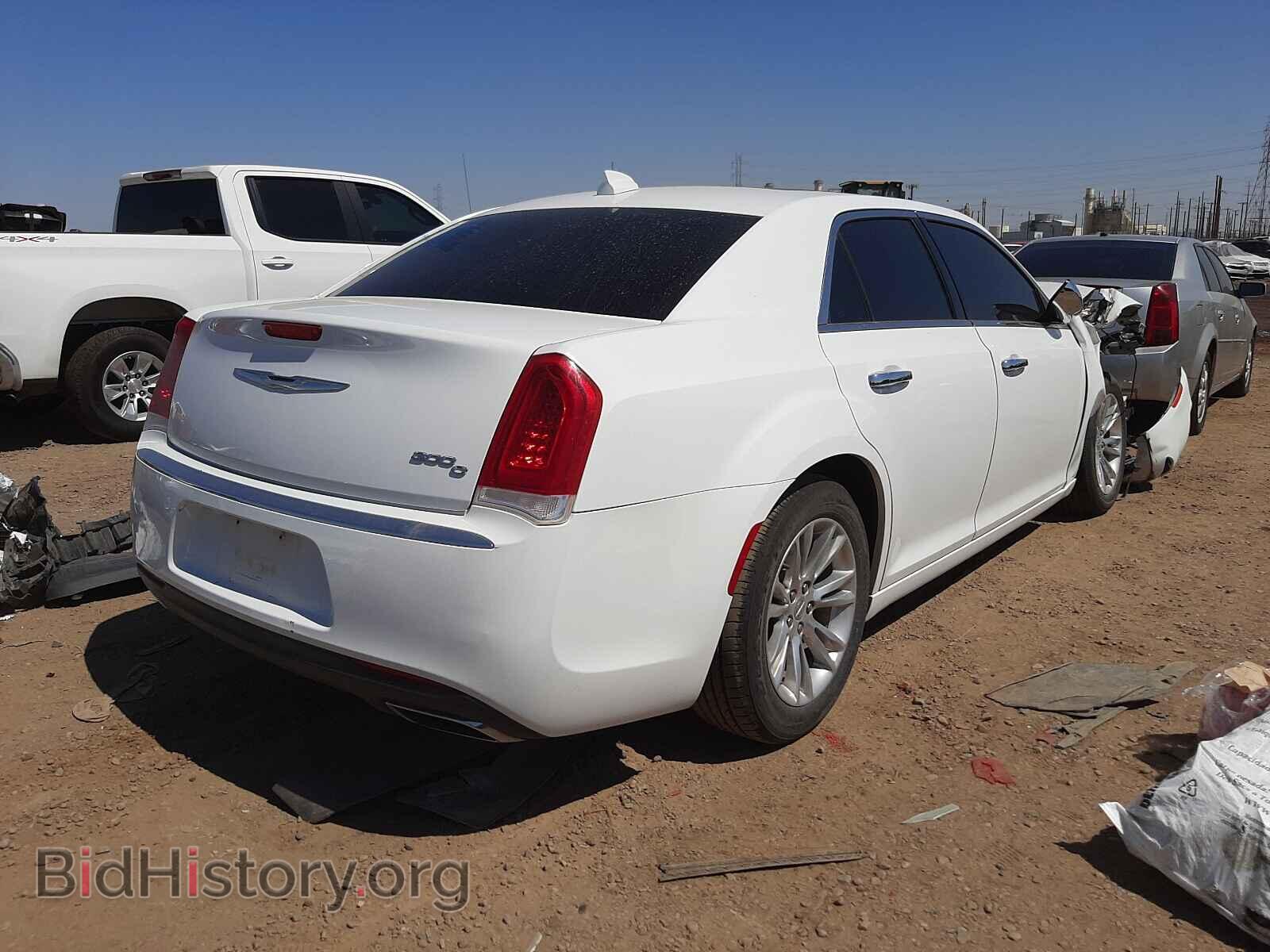 2017 CHRYSLER 300 - VIN: 2C3CCAEG5HH570846 - Фото 4