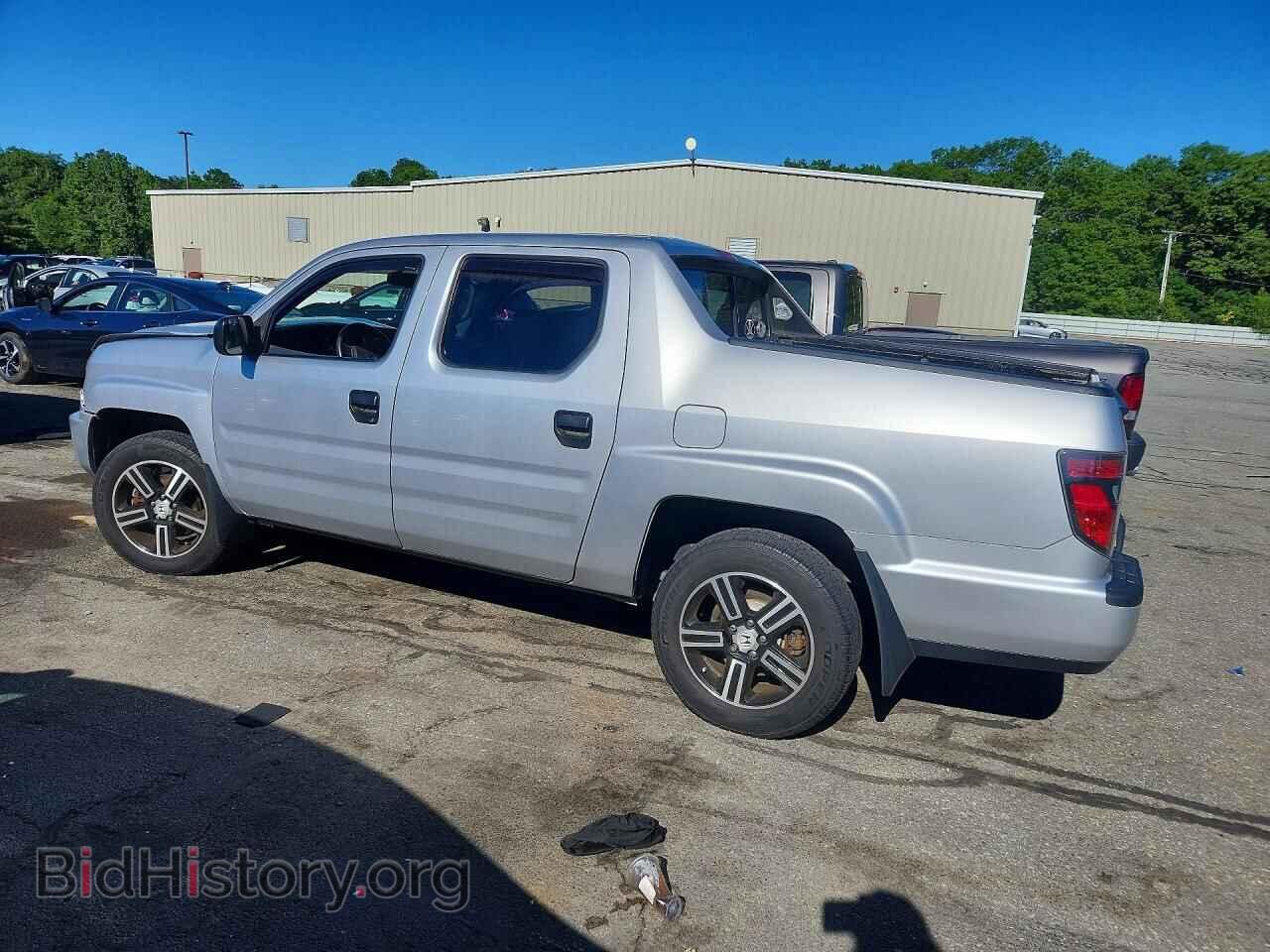 2013 HONDA RIDGELINE - VIN: 5FPYK1F7XDB010668 - Фото 2