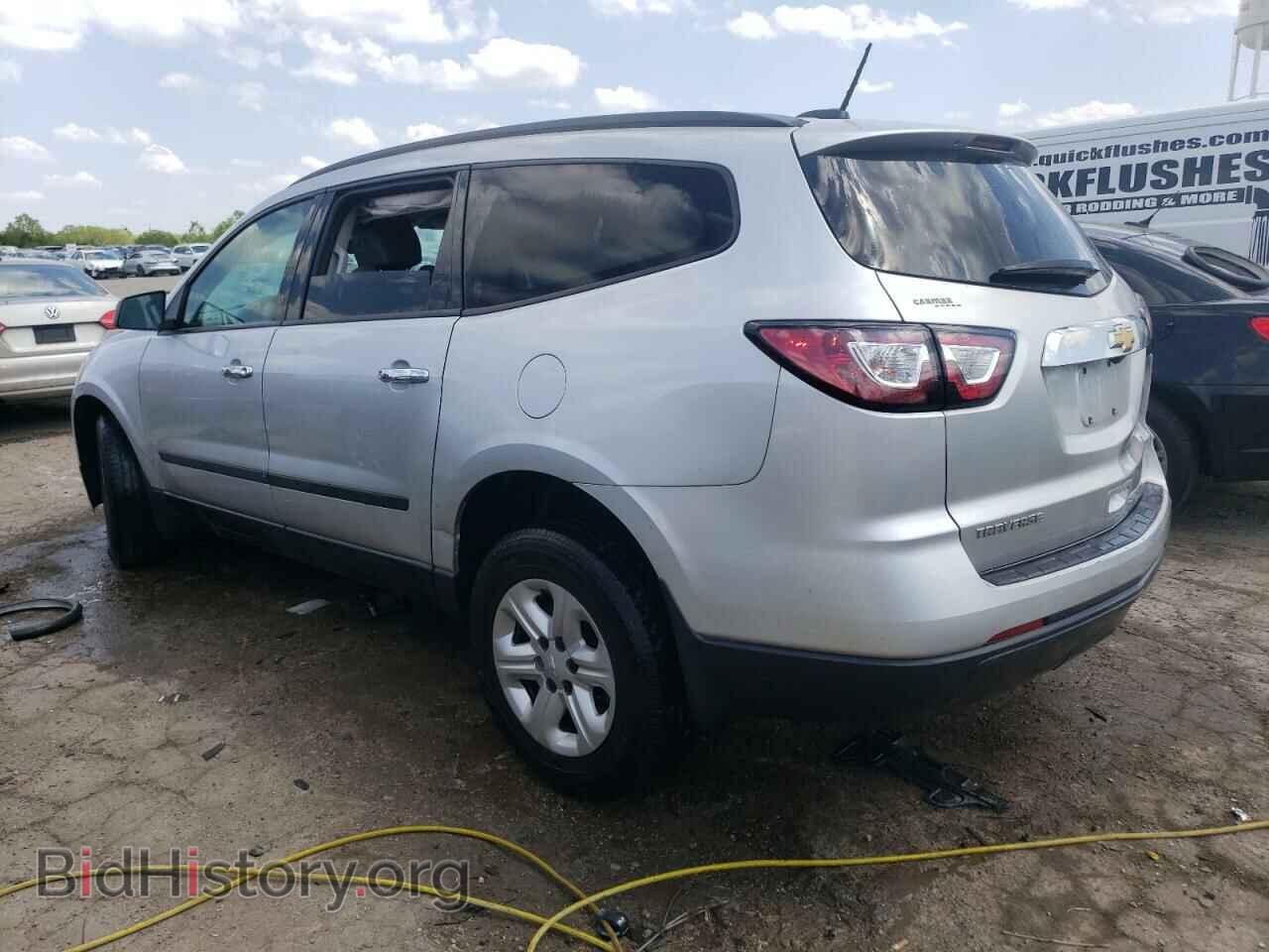 2017 CHEVROLET TRAVERSE - VIN: 1GNKRFED1HJ345791 - Фото 2